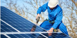 Installation Maintenance Panneaux Solaires Photovoltaïques à Lassales